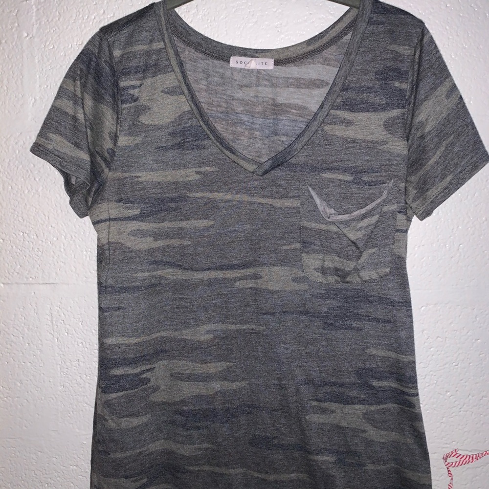 socialite camo tshirt